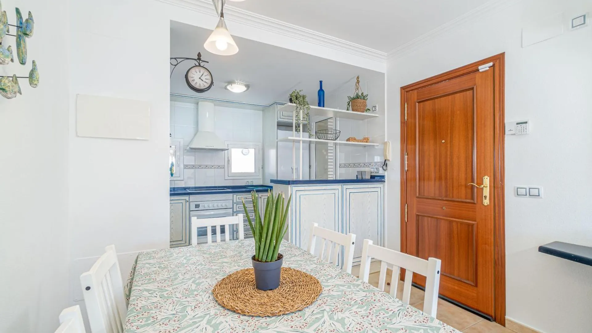 Apartamento Frente Al Canal Con Terraza Apartamento Empuriabrava